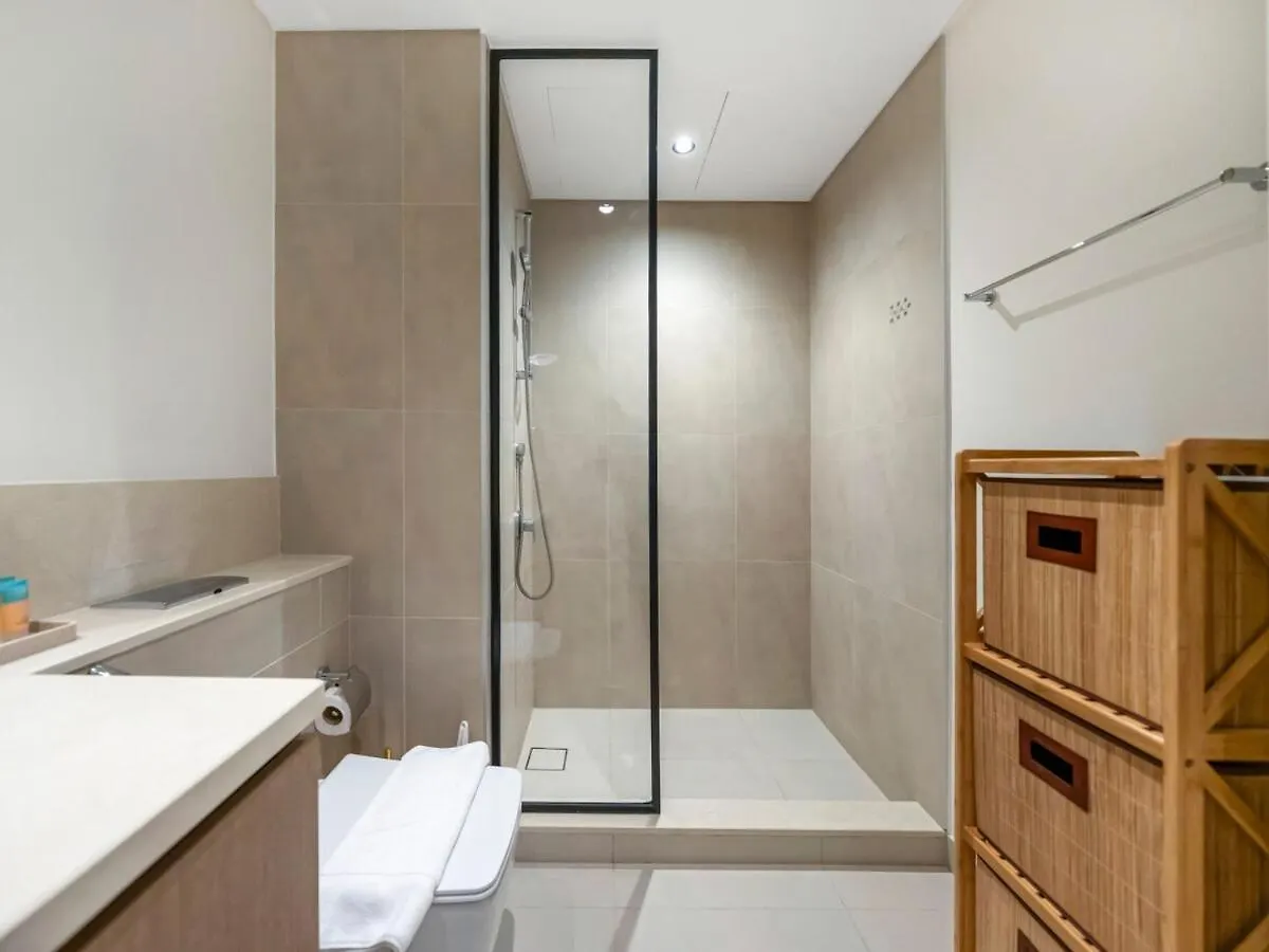 Modern High Rise 2Br Apartment With Burj Khalifa Views, Steps From Dubai Opera And Near Dubai Mall United Arab Emirates